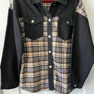 Unisex Flannel Jacket. Button Up. Large​